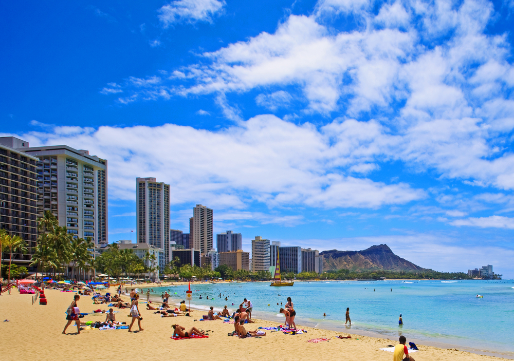 What Should I Wear in Hawaii: A Traveler's Guide